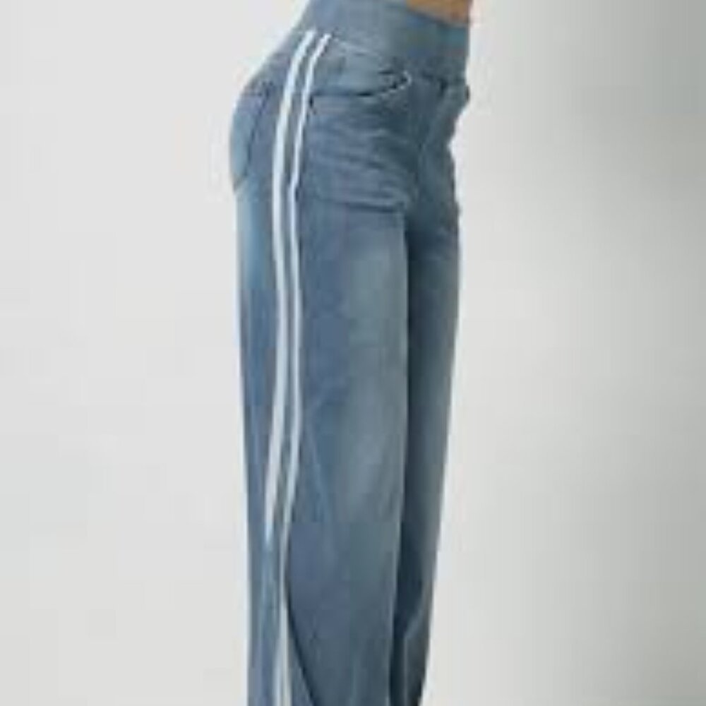 20-NWOT HALARA HIGH WASTED STRIPE WIDE LEG JEANS WITH POCKETS -M REGULAR - Picture 4 of 5